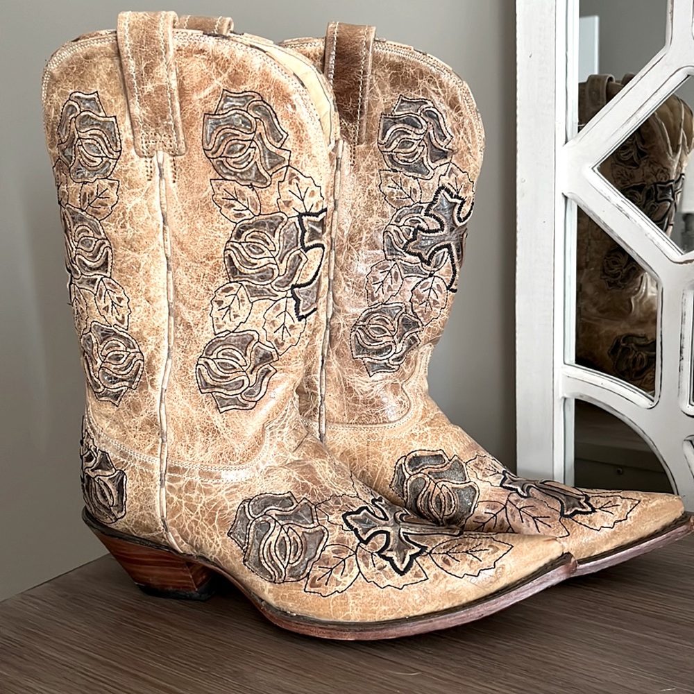 Corral Cowboy Boots